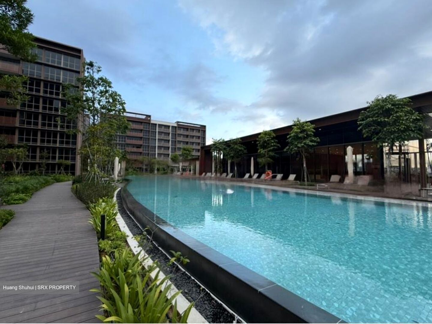 Pasir Ris Drive 8 (D18), Condominium #461702721